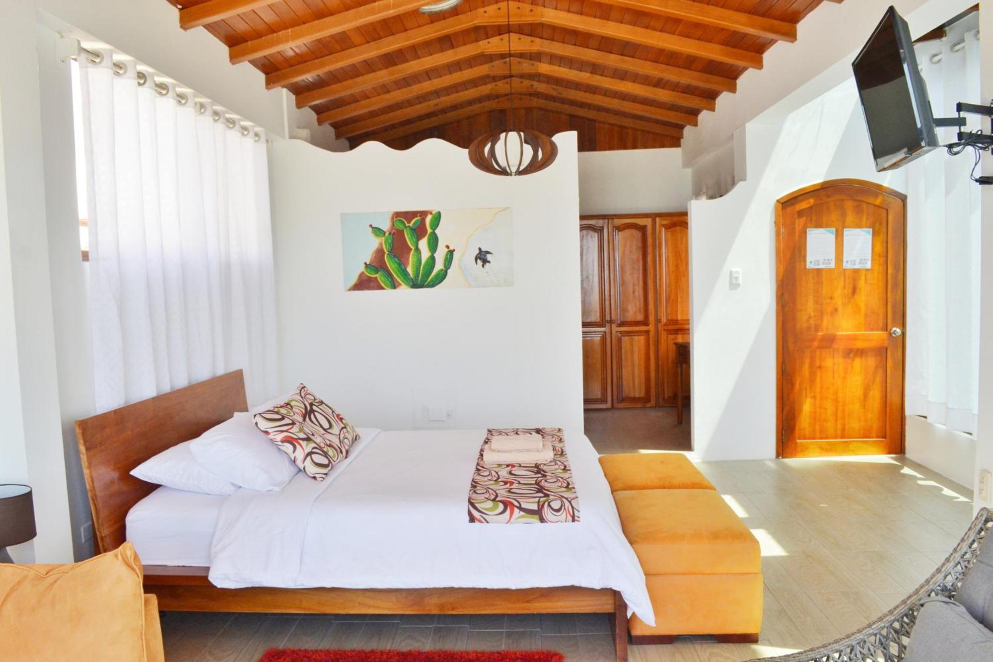 Hotel Miconia Puerto Baquerizo Moreno Exterior photo