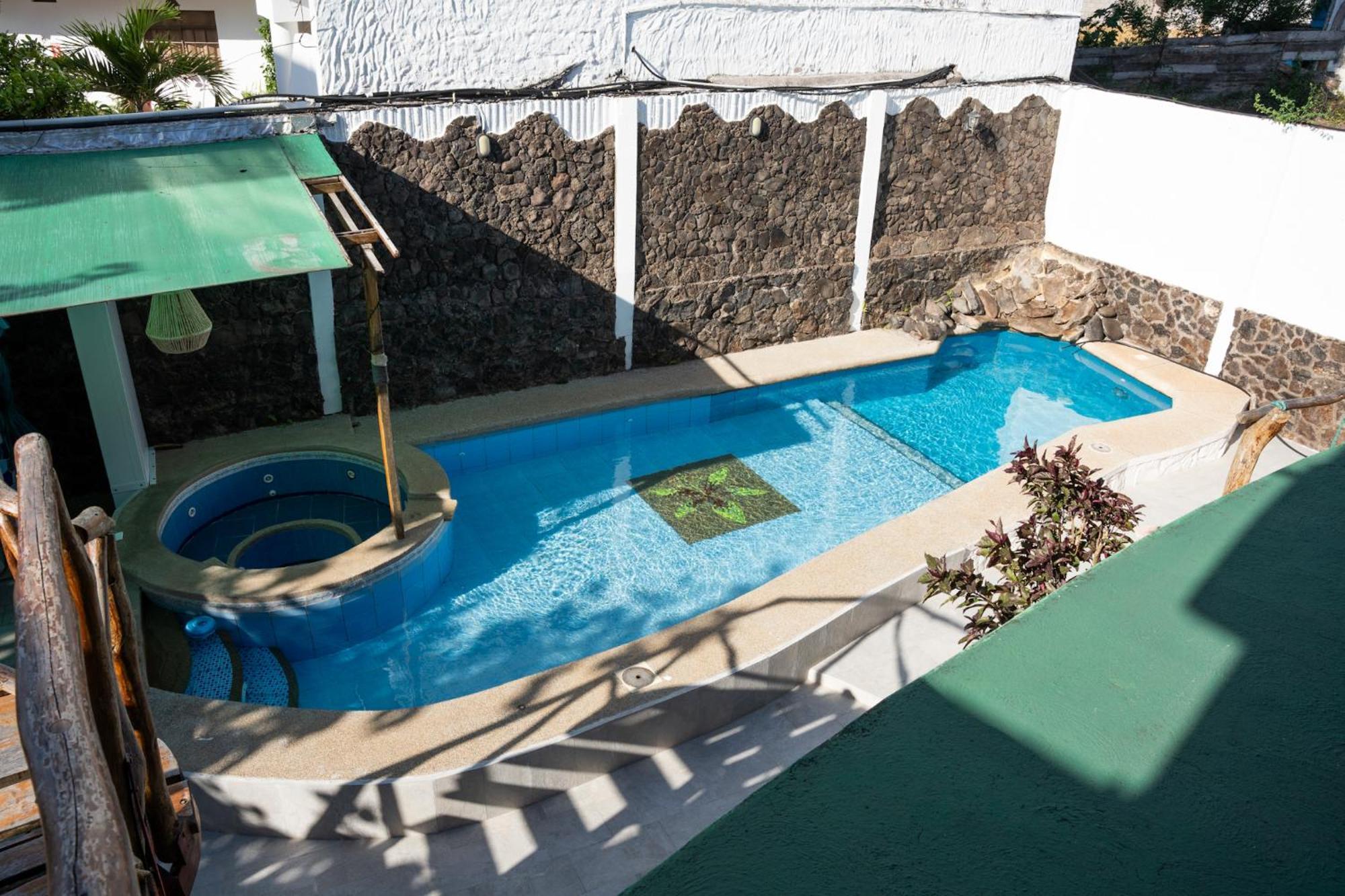 Hotel Miconia Puerto Baquerizo Moreno Exterior photo